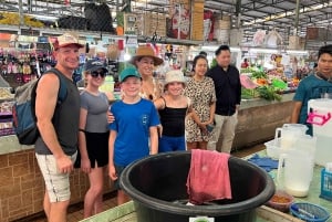 Phuket foodie tour+ Thai cooking class