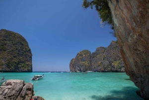 Phuket: Full Day Early Bird to Phi Phi Island & German Guide