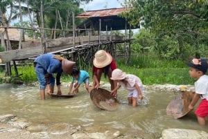 Phuket: Ganztagestour durch das lokale Leben und die Kultur mit Abholung und Mittagessen