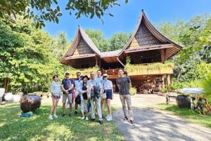 Phuket: Tour de día completo por la cultura local con servicio de recogida y comida