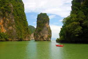 Phuket: Privat båtcharter til James Bond Island