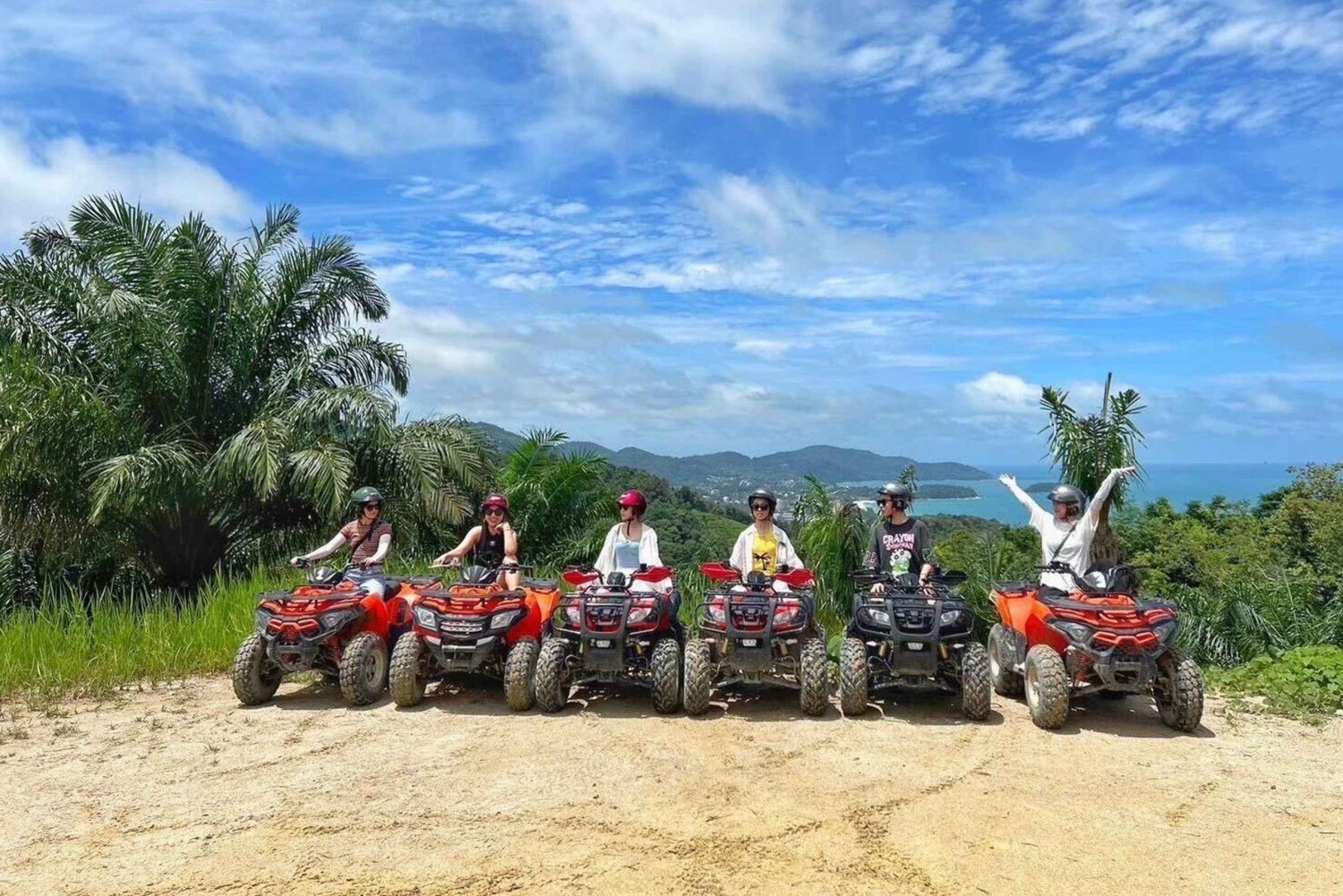 Phuket : aventure en quad et en tyrolienne sur la montagne verte