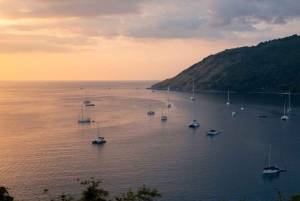 Phuket: begeleide zonsondergangtour met diner op de vismarkt