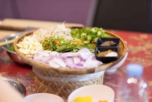 Phuket: Halbtägiger authentischer Thai-Kochkurs & Markttour