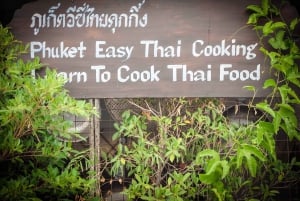 Phuket: aula de culinária tailandesa fácil de meio dia e excursão ao mercado local