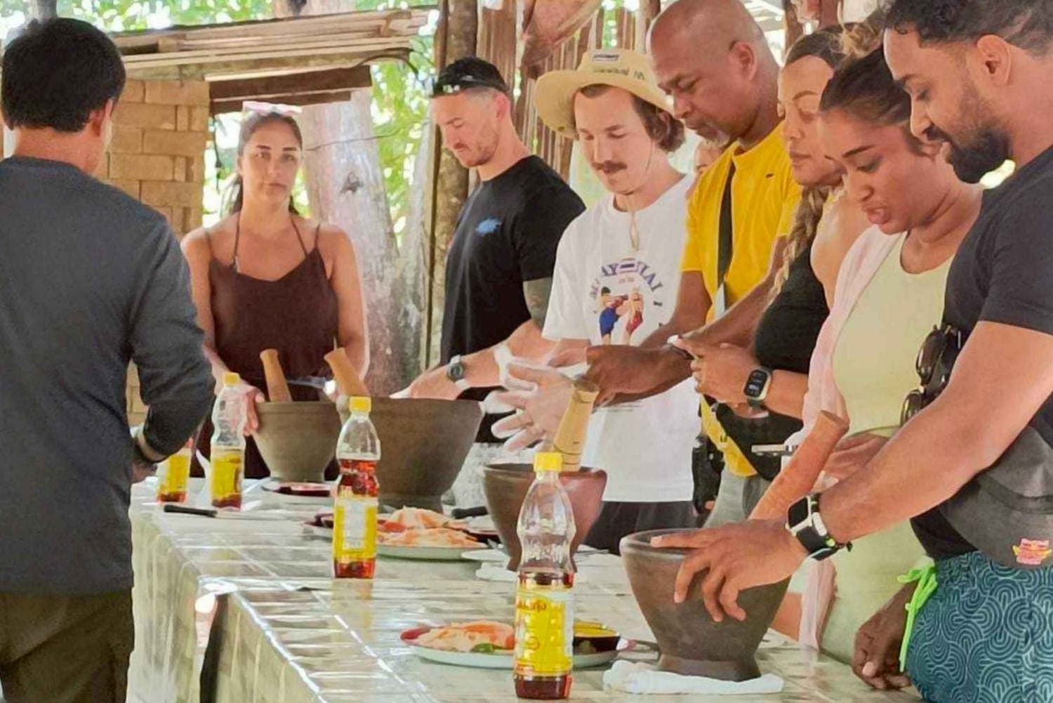 Phuket: Halvdagstur til etisk elefantreservat med lunsj