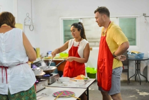 Пхукет: полдня тайской кулинарии с экскурсией по рынку