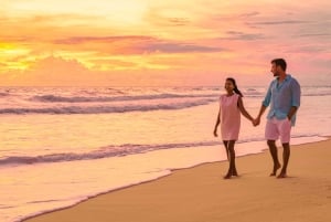 Phuket: Hire a professional photographer at your own resort