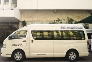 Phuket: Transfer dall'hotel all'aeroporto di Phuket in furgone e WiFi