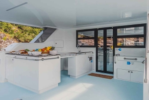 Phuket: Luksusowy jacht Indigo do Phi Phi, Maya i Maithon