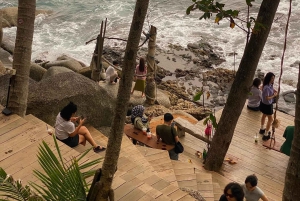 Phuket: Instagrammable Cafes Tour with Hotel Pickup