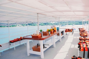 Phuket: Excursión de un día en barco por la isla de James Bond y en canoa