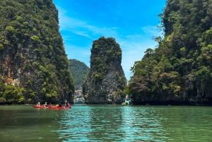 Phuket: Excursión de un día en barco por la isla de James Bond y en canoa