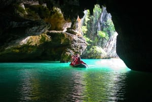 プーケット：ビッグボートで行くジェームズ ボンド島と海の洞窟カヌー