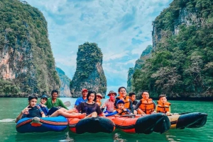Phuket: Ilha James Bond em um grande barco com canoagem