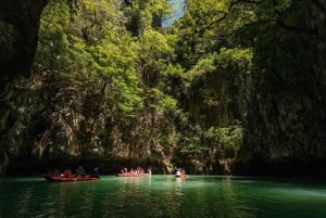Phuket: A ilha de James Bond num barco de cauda longa e o templo do dinheiro