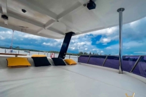 푸켓 제임스 본드 아일랜드 카누 & 선셋 요트 디너