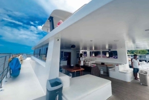 푸켓 제임스 본드 아일랜드 카누 & 선셋 요트 디너