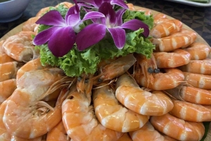 푸켓 제임스 본드 아일랜드 카누 & 선셋 요트 디너