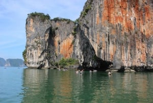 Phuket: wycieczka na wyspę Jamesa Bonda łodzią motorową i kajakiem