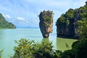 Phuket: Privat chartertur med hurtigbåt til James Bond-øya
