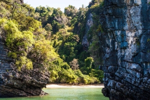 Phuket: Canoa marina sull'isola di James Bond in motoscafo
