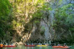 Phuket: Canoa marina sull'isola di James Bond in motoscafo