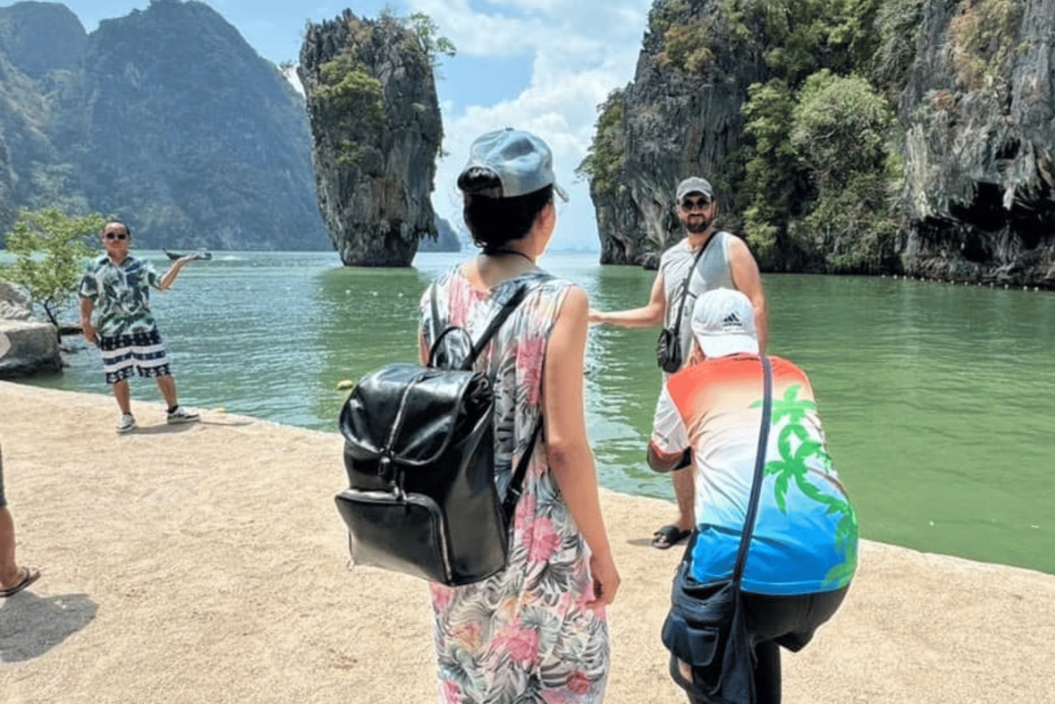 푸켓: 제임스 본드 섬 해상 카누 투어(점심 포함) - 빅 보트 운영