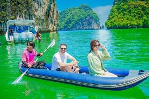 Phuket: Passeio de lancha pela ilha de James Bond com canoagem