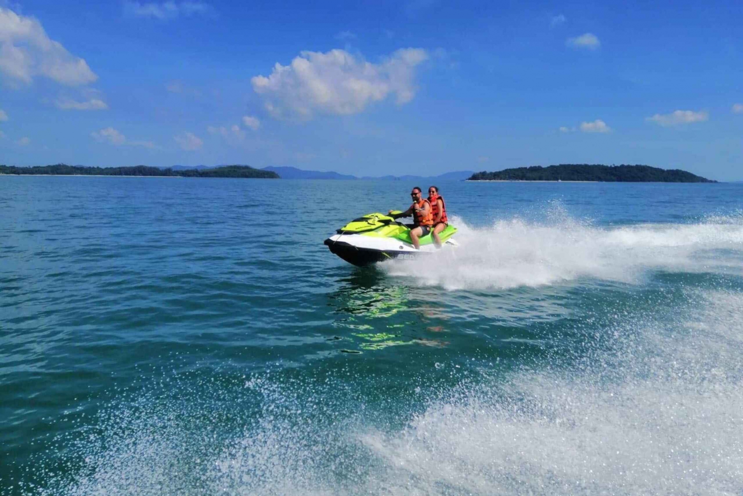 Phuket: 6 or 7-Island Jet Ski Tour with Lunch and Transfer