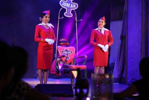 Phuket : Junkyard Theatre Dinner & Show - Billet pour le spectacle uniquement