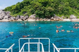 Phuket/Khao Lak: Excursão de aventura às ilhas Similan com 3 refeições