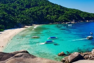 Phuket/Khao Lak: Excursão de aventura às ilhas Similan com 3 refeições