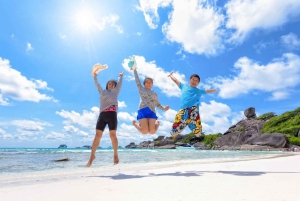 プーケット/カオラック：シミラン諸島ボート＆シュノーケル 1 日ツアー
