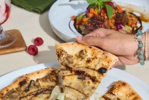 プーケット：クドー・ビーチクラブ入場券（セットメニュー付き）