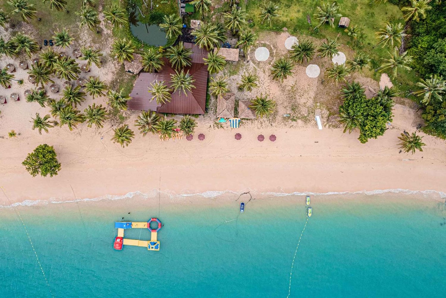 فوكيت جولة نهارية بالقارب السريع على متن قارب سريع في كاو فينغ كان وجزر ياو