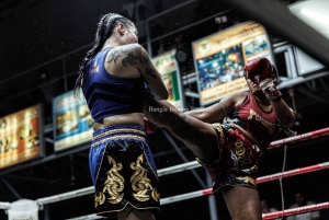 Phuket: Live Muay Thai im Bangla Boxing Stadium mit T-Shirt