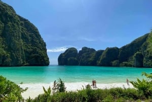 Phuket: Luxus-Katamaran-Kreuzfahrt zur Maya Bay und zur Insel Khai