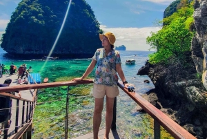 푸켓 마야 베이와 카이 섬으로 떠나는 럭셔리 카타마란 크루즈