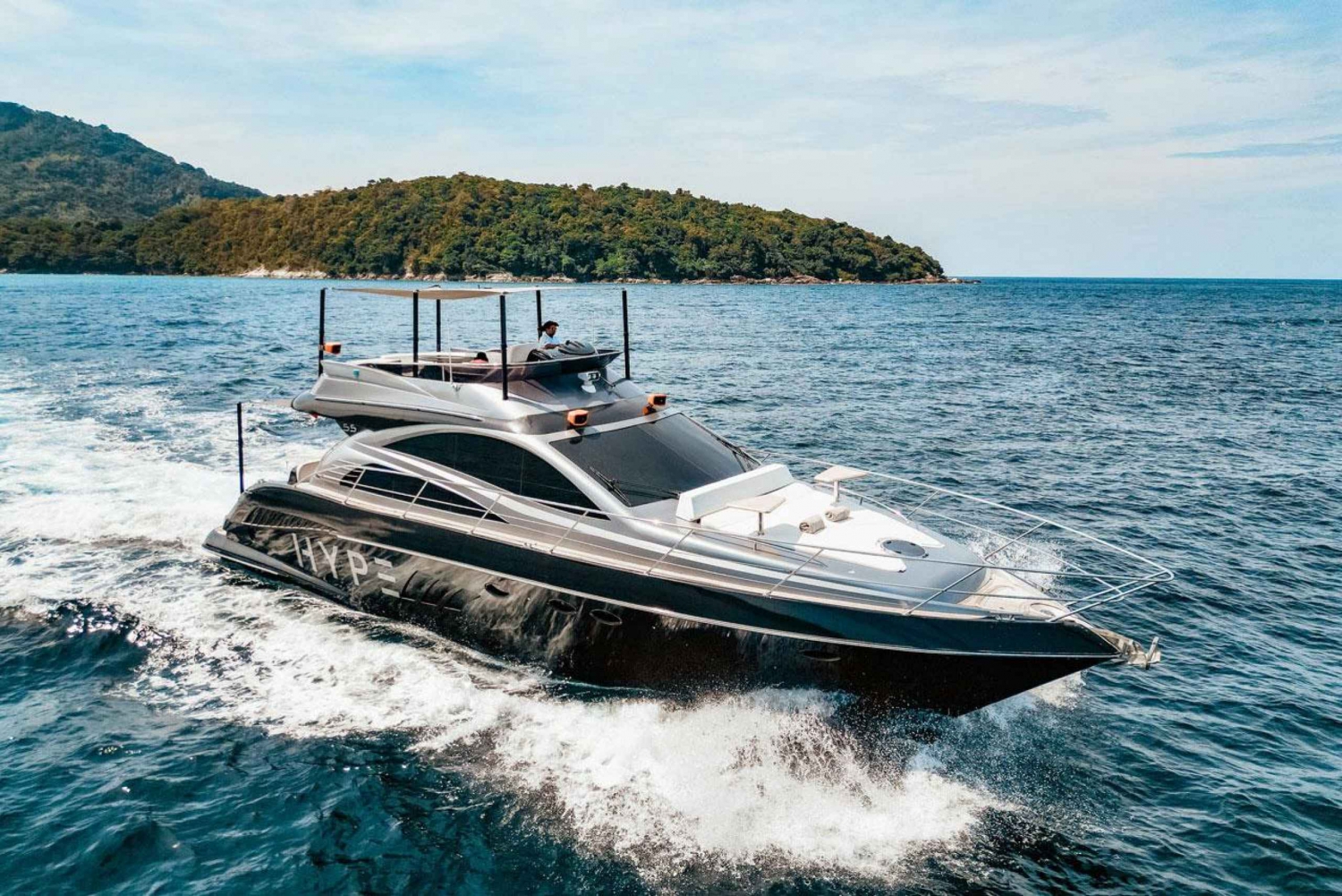 Phuket: Luxury HYPE Yacht to Phang Nga Bay and Hong Island