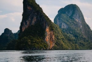Phuket: excursão de luxo para pequenos grupos em Phang Nga e além