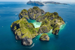 Phuket: Phi Phi Island & Maya Bay Luxury Yacht Day Tour