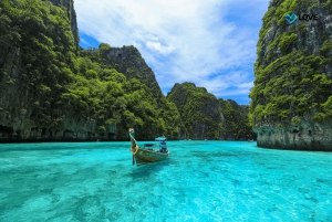 Phuket: Phi Phi Island & Maya Bay Luxury Yacht Day Tour