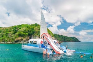 Phuket : excursion d'une demi-journée en yacht vers les îles Maiton et Khai