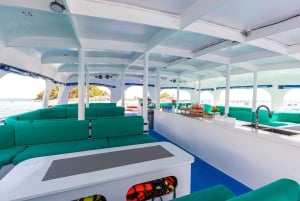 Phuket : excursion d'une demi-journée en yacht vers les îles Maiton et Khai