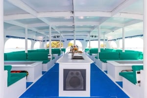 Phuket : excursion d'une demi-journée en yacht vers les îles Maiton et Khai