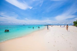 Phuket: Phi Phi saarten kiertomatka: Maya Beach, Bamboo Island, & Phi Phi Islands Tour