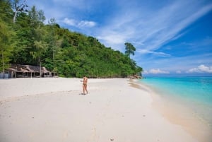 Phuket: Excursión a la Playa Maya, la Isla de Bambú y las Islas Phi Phi