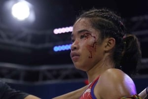 Phuket: Muay Thai-Kampf im Patong Boxing Stadium