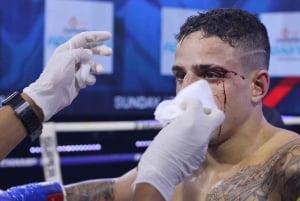 Phuket: Muay Thai-Kampf im Patong Boxing Stadium